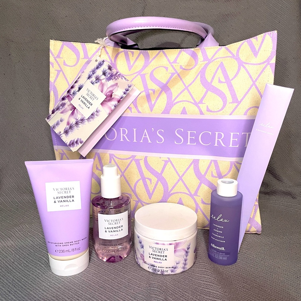 Victoria Secret Ritual Kit